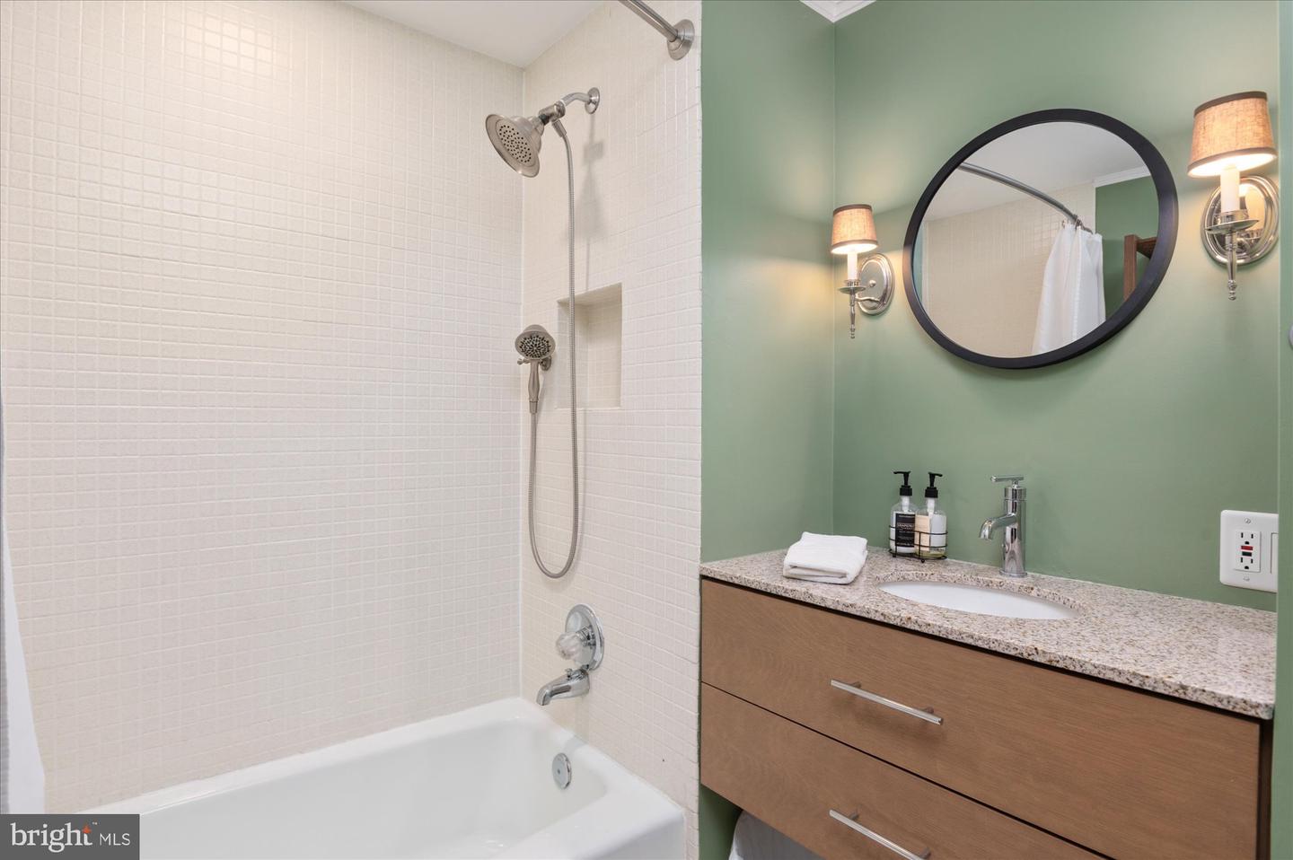 2230 CALIFORNIA ST NW #4DW, WASHINGTON, District Of Columbia 20008, 2 Bedrooms Bedrooms, ,2 BathroomsBathrooms,Residential,For sale,2230 CALIFORNIA ST NW #4DW,DCDC2240696 MLS # DCDC2240696