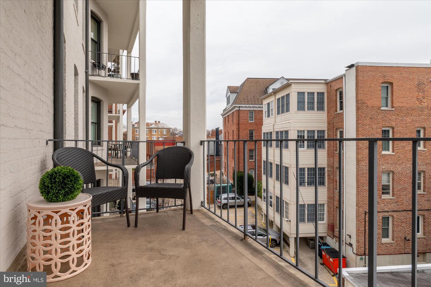 2230 CALIFORNIA ST NW #4DW, WASHINGTON, District Of Columbia 20008, 2 Bedrooms Bedrooms, ,2 BathroomsBathrooms,Residential,For sale,2230 CALIFORNIA ST NW #4DW,DCDC2240696 MLS # DCDC2240696