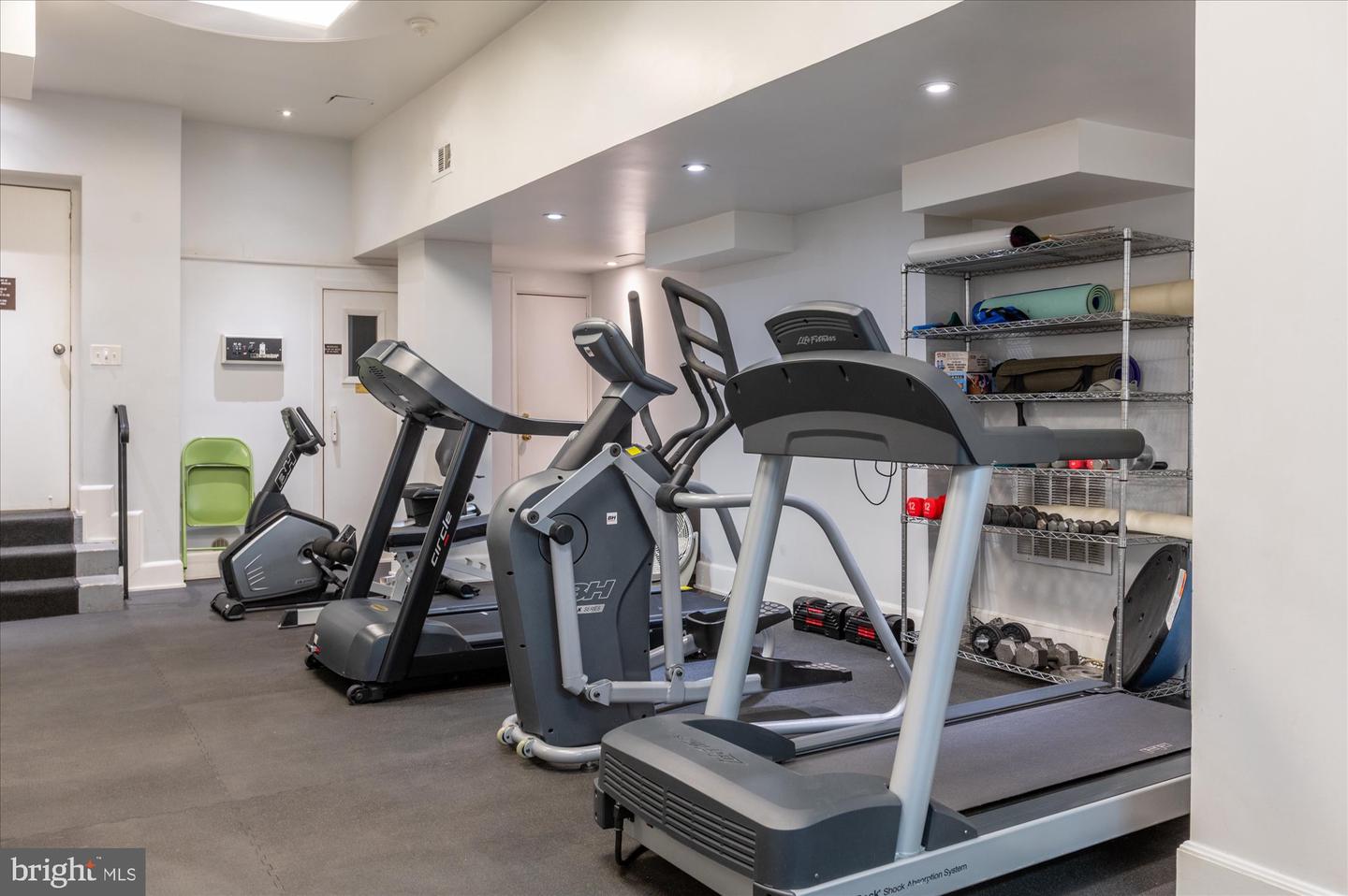 2230 CALIFORNIA ST NW #4DW, WASHINGTON, District Of Columbia 20008, 2 Bedrooms Bedrooms, ,2 BathroomsBathrooms,Residential,For sale,2230 CALIFORNIA ST NW #4DW,DCDC2240696 MLS # DCDC2240696