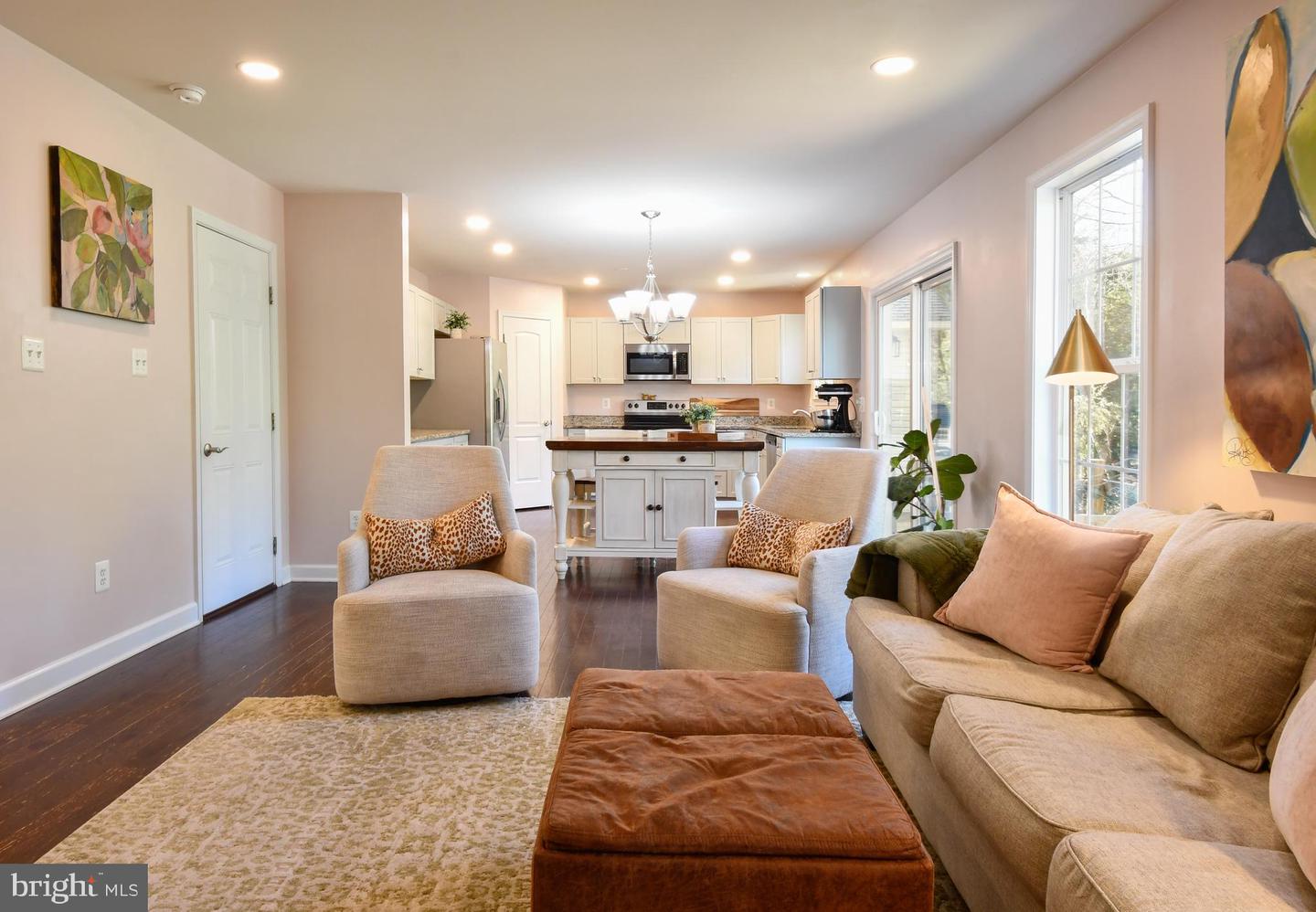 109 12TH ST, COLONIAL BEACH, Virginia 22443, 4 Bedrooms Bedrooms, 7 Rooms Rooms,2 BathroomsBathrooms,Residential,For sale,109 12TH ST,VAWE2010354 MLS # VAWE2010354