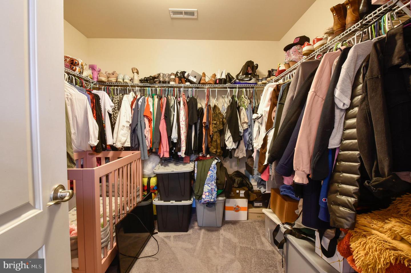 109 12TH ST, COLONIAL BEACH, Virginia 22443, 4 Bedrooms Bedrooms, 7 Rooms Rooms,2 BathroomsBathrooms,Residential,For sale,109 12TH ST,VAWE2010354 MLS # VAWE2010354