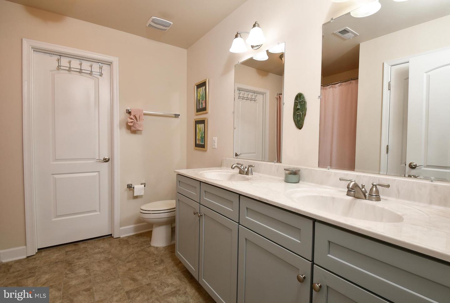 109 12TH ST, COLONIAL BEACH, Virginia 22443, 4 Bedrooms Bedrooms, 7 Rooms Rooms,2 BathroomsBathrooms,Residential,For sale,109 12TH ST,VAWE2010354 MLS # VAWE2010354