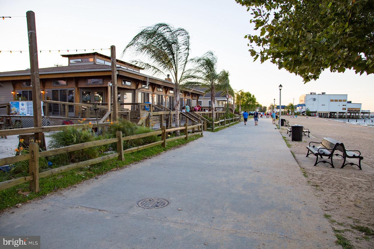 109 12TH ST, COLONIAL BEACH, Virginia 22443, 4 Bedrooms Bedrooms, 7 Rooms Rooms,2 BathroomsBathrooms,Residential,For sale,109 12TH ST,VAWE2010354 MLS # VAWE2010354