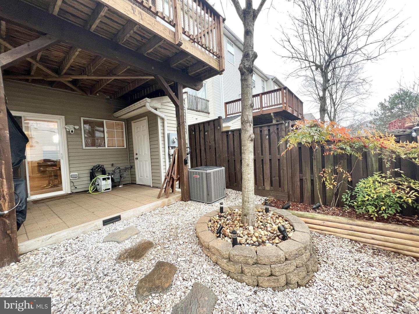 2406 MISTY DAWN CT, HERNDON, Virginia 20171, 3 Bedrooms Bedrooms, ,3 BathroomsBathrooms,Residential,For sale,2406 MISTY DAWN CT,VAFX2285160 MLS # VAFX2285160