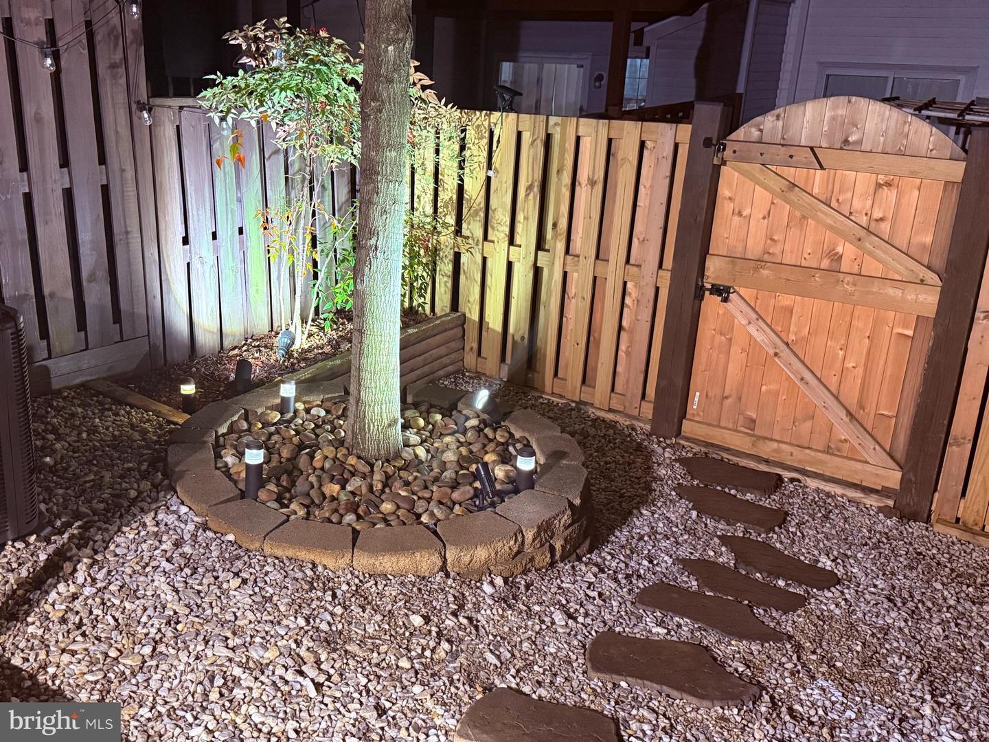 2406 MISTY DAWN CT, HERNDON, Virginia 20171, 3 Bedrooms Bedrooms, ,3 BathroomsBathrooms,Residential,For sale,2406 MISTY DAWN CT,VAFX2285160 MLS # VAFX2285160