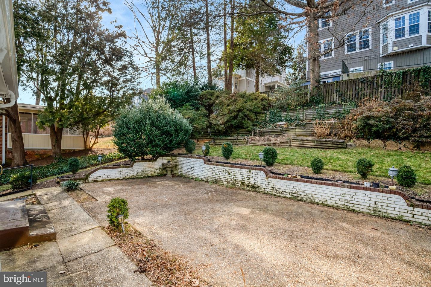 3716 N VERNON ST, ARLINGTON, Virginia 22207, 6 Bedrooms Bedrooms, 12 Rooms Rooms,3 BathroomsBathrooms,Residential,For sale,3716 N VERNON ST,VAAR2067612 MLS # VAAR2067612