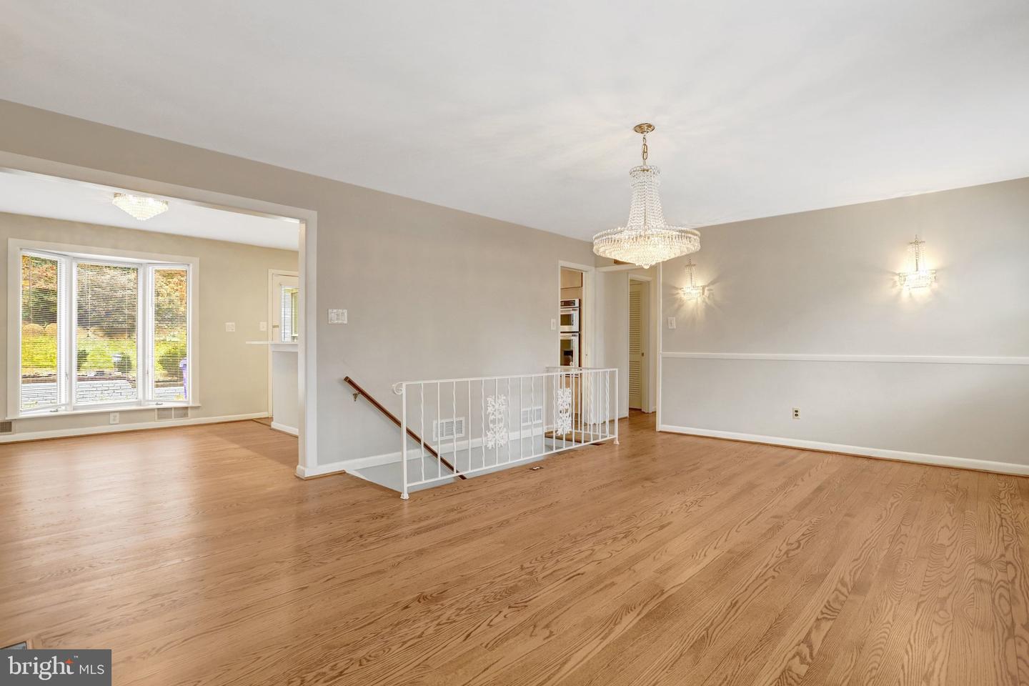 3716 N VERNON ST, ARLINGTON, Virginia 22207, 6 Bedrooms Bedrooms, 12 Rooms Rooms,3 BathroomsBathrooms,Residential,For sale,3716 N VERNON ST,VAAR2067612 MLS # VAAR2067612
