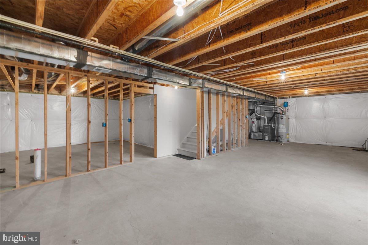 556 GARDEN GATE DR, STEPHENS CITY, Virginia 22655, 4 Bedrooms Bedrooms, 12 Rooms Rooms,3 BathroomsBathrooms,Residential,For sale,556 GARDEN GATE DR,VAFV2038828 MLS # VAFV2038828