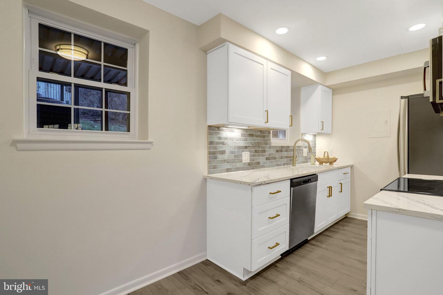 4619-A 28TH RD S #A, ARLINGTON, Virginia 22206, 2 Bedrooms Bedrooms, ,1 BathroomBathrooms,Residential,For sale,4619-A 28TH RD S #A,VAAR2067630 MLS # VAAR2067630