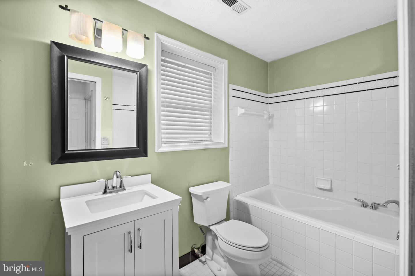 7 CRAIG CT, STAFFORD, Virginia 22554, 4 Bedrooms Bedrooms, ,2 BathroomsBathrooms,Residential,For sale,7 CRAIG CT,VAST2045164 MLS # VAST2045164