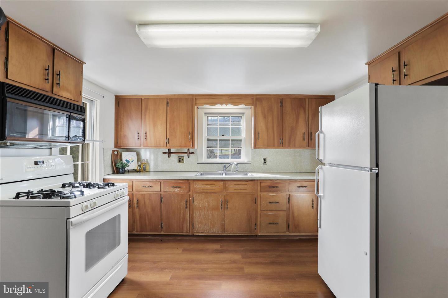 33675 SNICKERSVILLE TPKE, BLUEMONT, Virginia 20135, 3 Bedrooms Bedrooms, ,1 BathroomBathrooms,Residential,For sale,33675 SNICKERSVILLE TPKE,VALO2113774 MLS # VALO2113774