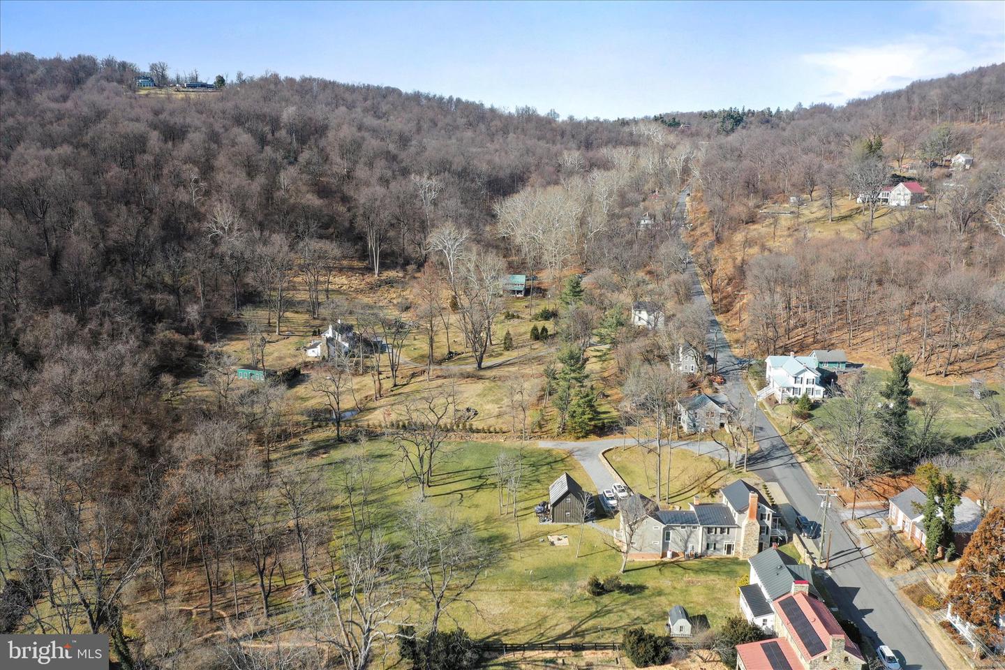 33675 SNICKERSVILLE TPKE, BLUEMONT, Virginia 20135, 3 Bedrooms Bedrooms, ,1 BathroomBathrooms,Residential,For sale,33675 SNICKERSVILLE TPKE,VALO2113774 MLS # VALO2113774