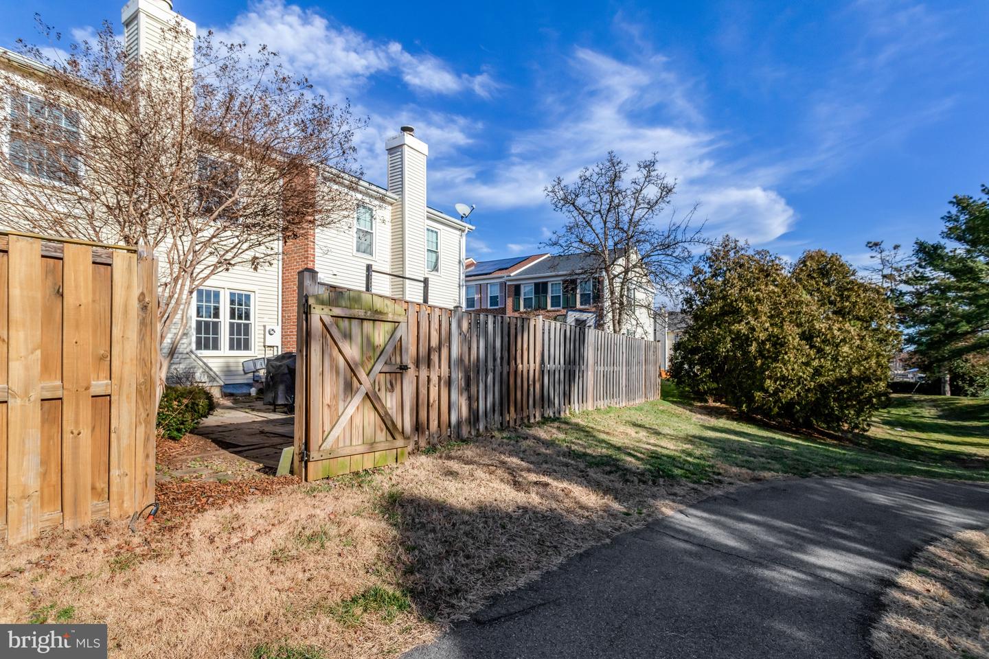 6587 BERMUDA GREEN CT, ALEXANDRIA, Virginia 22312, 3 Bedrooms Bedrooms, ,2 BathroomsBathrooms,Residential,For sale,6587 BERMUDA GREEN CT,VAFX2285300 MLS # VAFX2285300