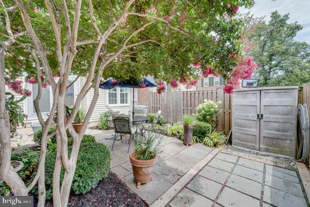 6587 BERMUDA GREEN CT, ALEXANDRIA, Virginia 22312, 3 Bedrooms Bedrooms, ,2 BathroomsBathrooms,Residential,For sale,6587 BERMUDA GREEN CT,VAFX2285300 MLS # VAFX2285300