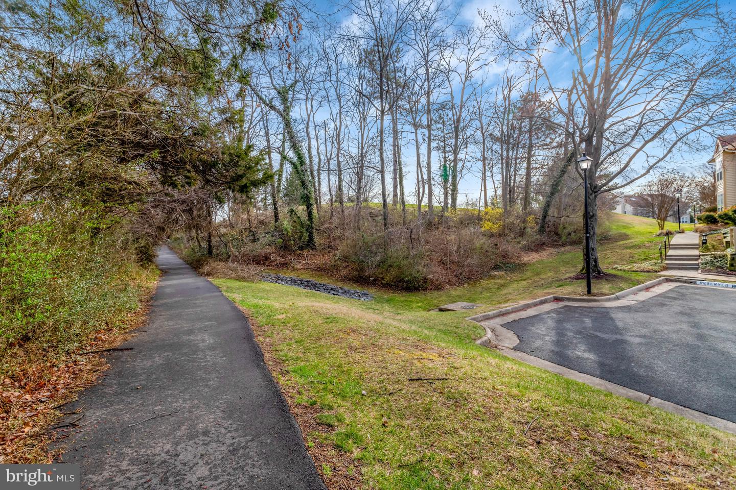 6587 BERMUDA GREEN CT, ALEXANDRIA, Virginia 22312, 3 Bedrooms Bedrooms, ,2 BathroomsBathrooms,Residential,For sale,6587 BERMUDA GREEN CT,VAFX2285300 MLS # VAFX2285300