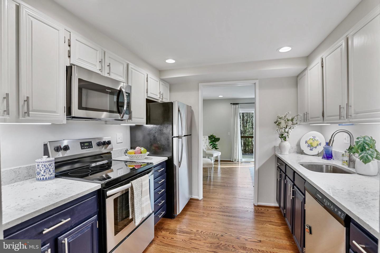 2257 WHEELWRIGHT CT, RESTON, Virginia 20191, 3 Bedrooms Bedrooms, ,3 BathroomsBathrooms,Residential,For sale,2257 WHEELWRIGHT CT,VAFX2285302 MLS # VAFX2285302