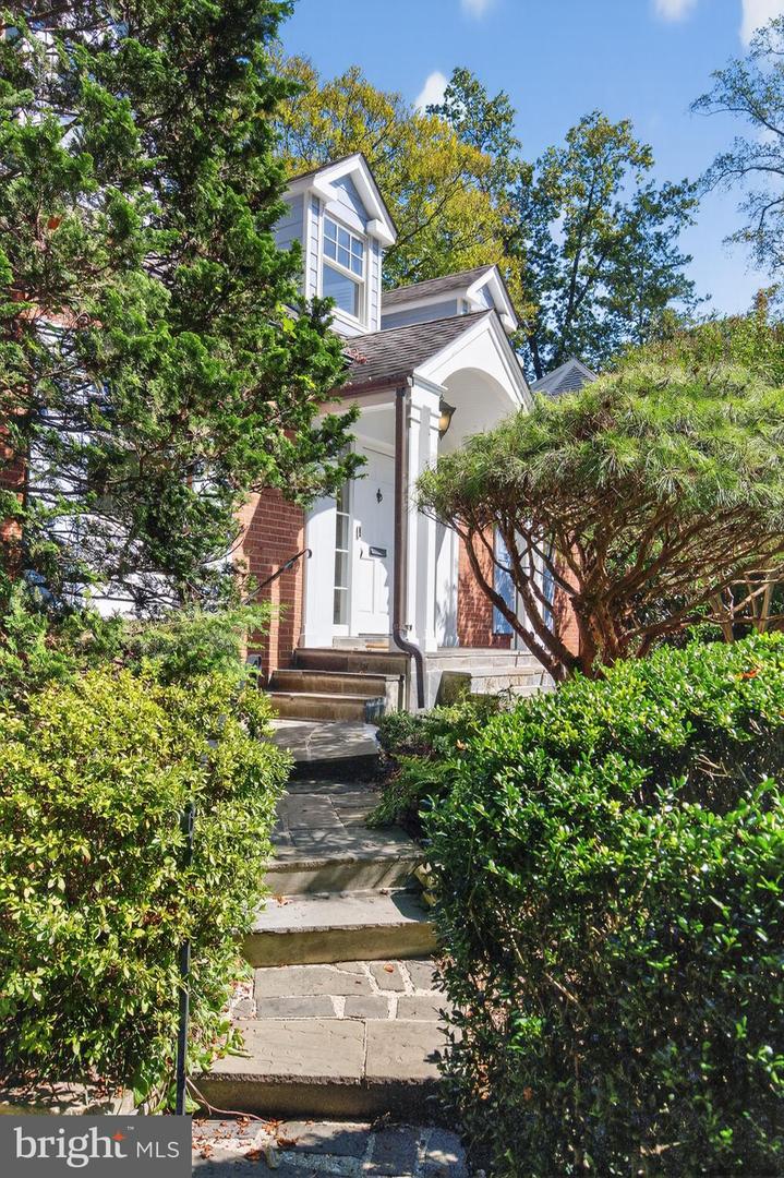 3137 ABERFOYLE PL NW, WASHINGTON, District Of Columbia 20015, 5 Bedrooms Bedrooms, ,4 BathroomsBathrooms,Residential,For sale,3137 ABERFOYLE PL NW,DCDC2240934 MLS # DCDC2240934