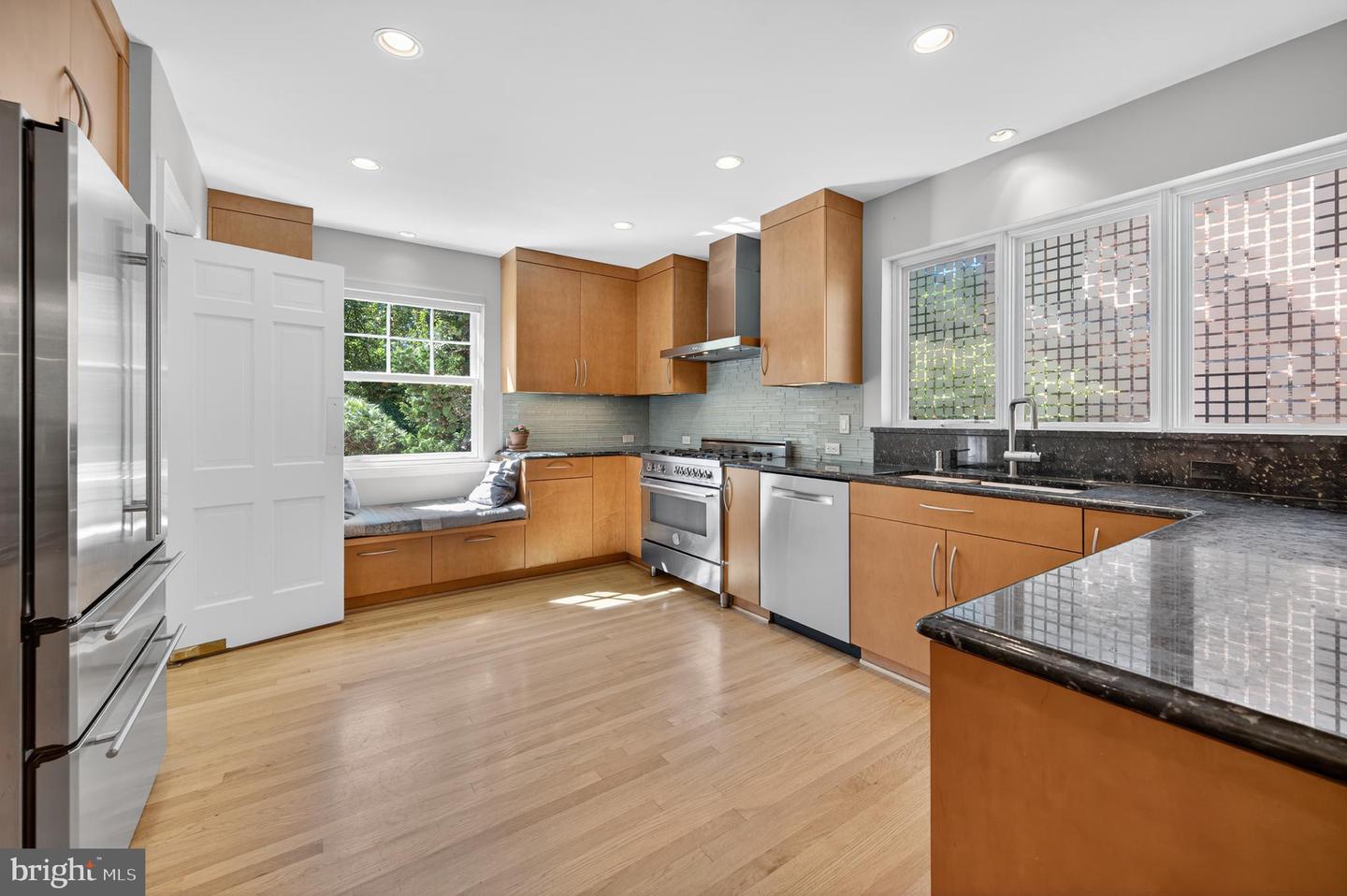 3137 ABERFOYLE PL NW, WASHINGTON, District Of Columbia 20015, 5 Bedrooms Bedrooms, ,4 BathroomsBathrooms,Residential,For sale,3137 ABERFOYLE PL NW,DCDC2240934 MLS # DCDC2240934