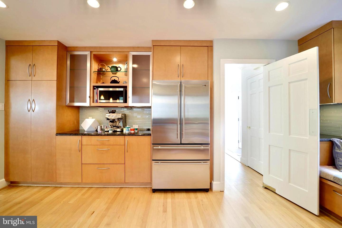 3137 ABERFOYLE PL NW, WASHINGTON, District Of Columbia 20015, 5 Bedrooms Bedrooms, ,4 BathroomsBathrooms,Residential,For sale,3137 ABERFOYLE PL NW,DCDC2240934 MLS # DCDC2240934