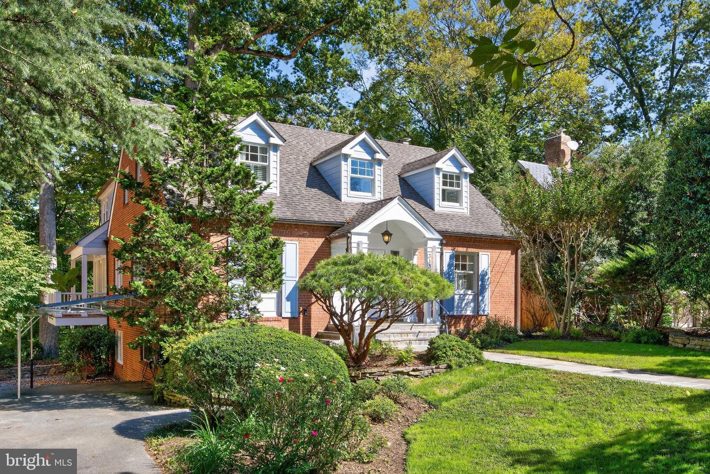 3137 ABERFOYLE PL NW, WASHINGTON, District Of Columbia 20015, 5 Bedrooms Bedrooms, ,4 BathroomsBathrooms,Residential,For sale,3137 ABERFOYLE PL NW,DCDC2240934 MLS # DCDC2240934