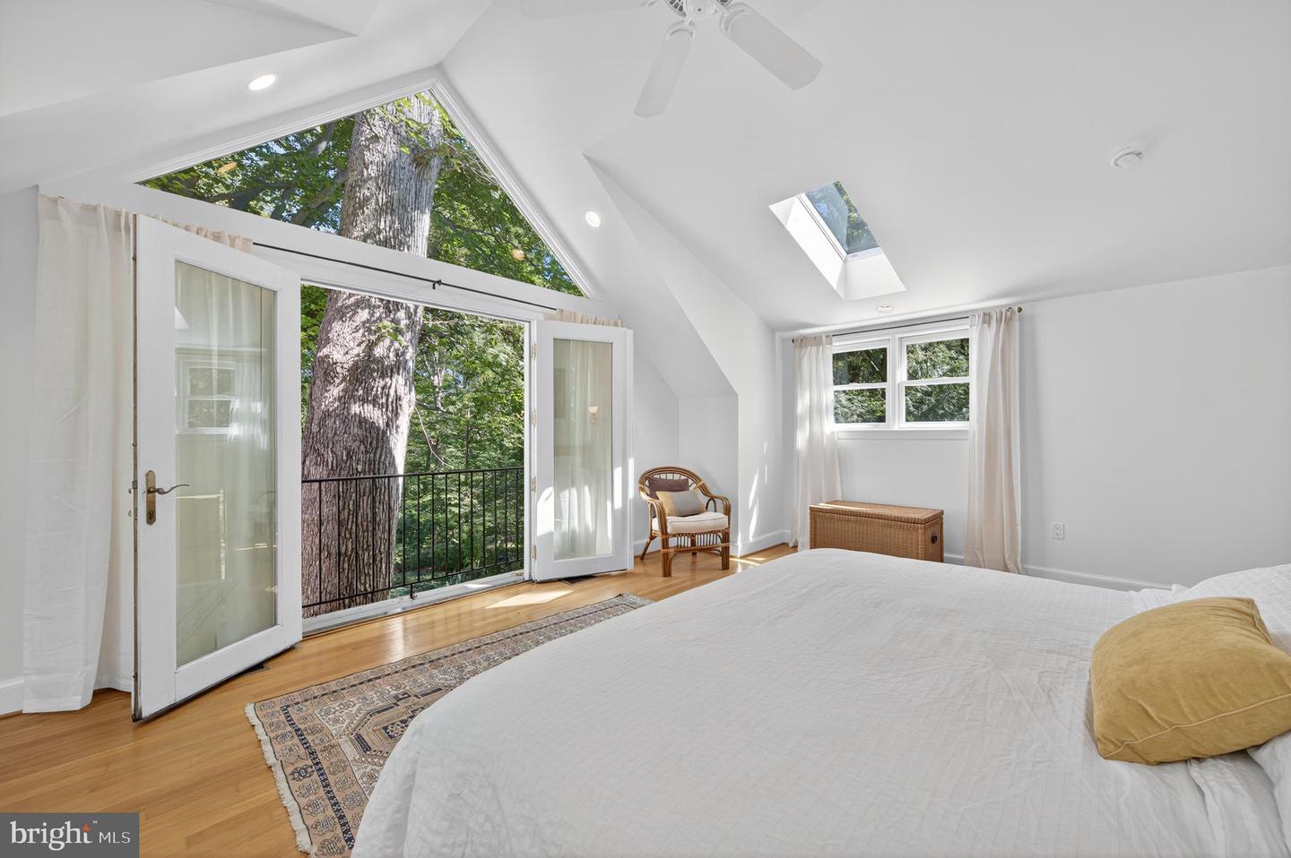 3137 ABERFOYLE PL NW, WASHINGTON, District Of Columbia 20015, 5 Bedrooms Bedrooms, ,4 BathroomsBathrooms,Residential,For sale,3137 ABERFOYLE PL NW,DCDC2240934 MLS # DCDC2240934