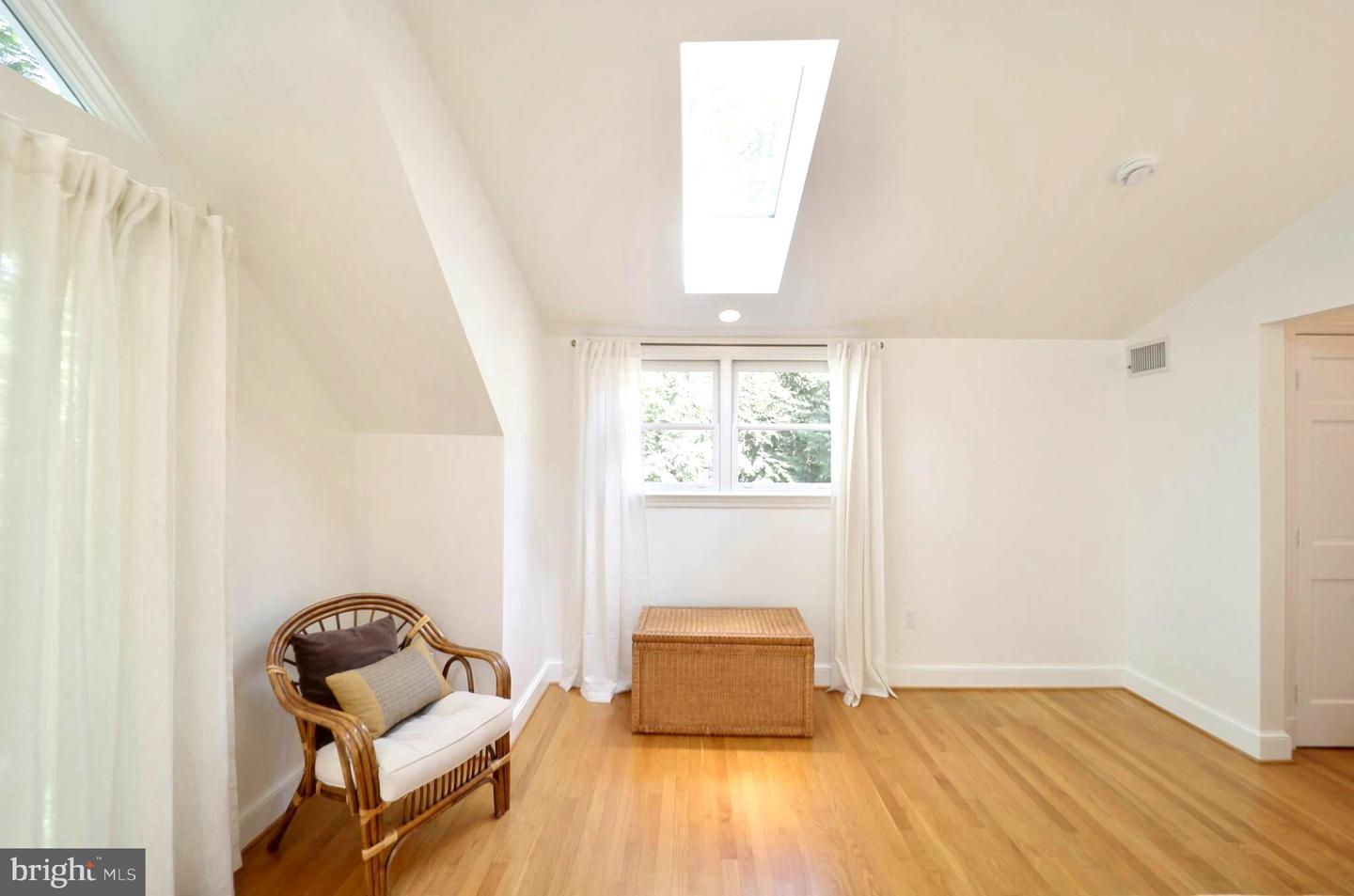 3137 ABERFOYLE PL NW, WASHINGTON, District Of Columbia 20015, 5 Bedrooms Bedrooms, ,4 BathroomsBathrooms,Residential,For sale,3137 ABERFOYLE PL NW,DCDC2240934 MLS # DCDC2240934