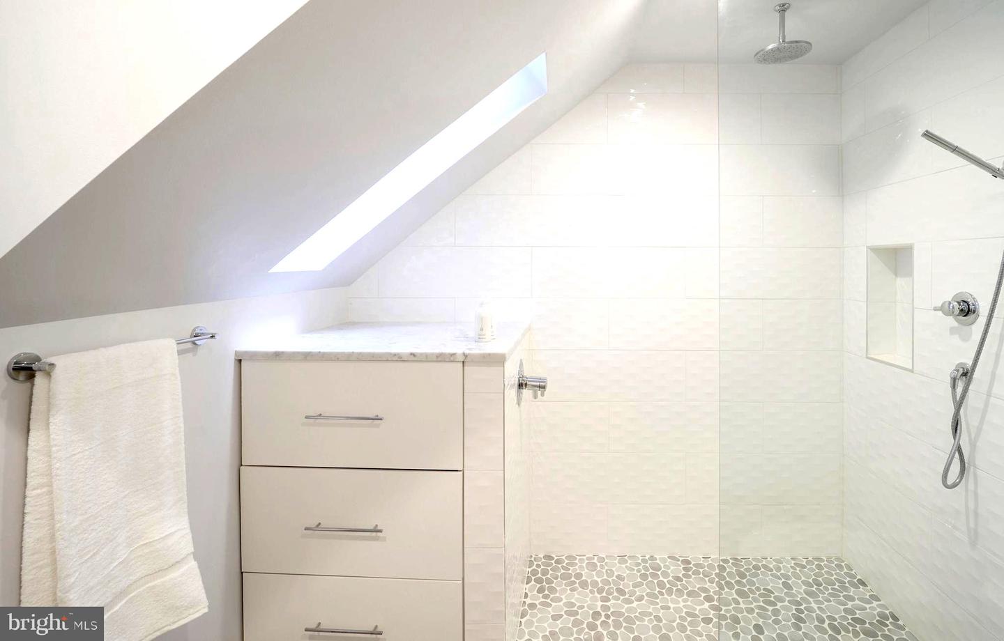 3137 ABERFOYLE PL NW, WASHINGTON, District Of Columbia 20015, 5 Bedrooms Bedrooms, ,4 BathroomsBathrooms,Residential,For sale,3137 ABERFOYLE PL NW,DCDC2240934 MLS # DCDC2240934