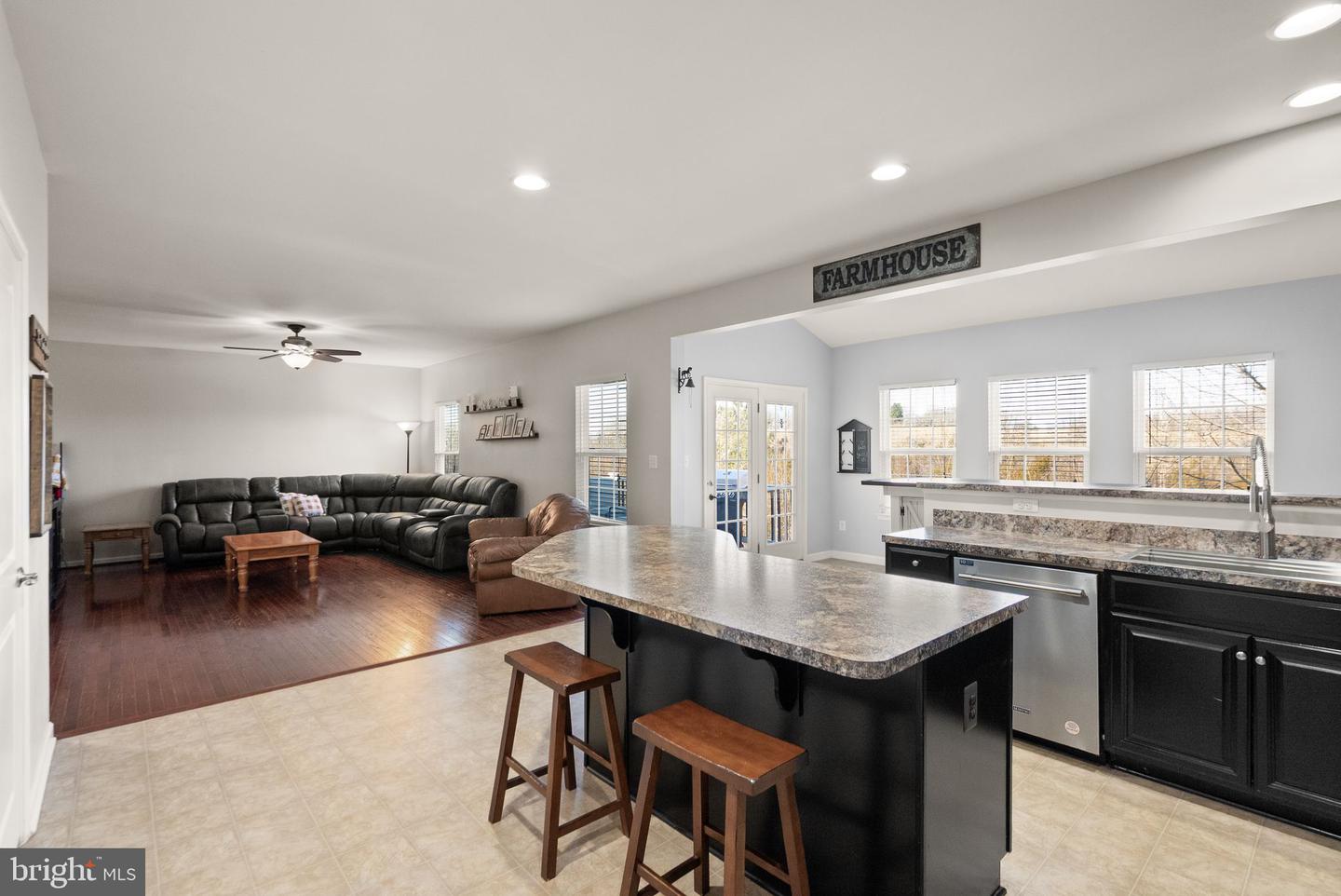 12021 LIVE OAK DR, CULPEPER, Virginia 22701, 4 Bedrooms Bedrooms, ,3 BathroomsBathrooms,Residential,For sale,12021 LIVE OAK DR,VACU2012374 MLS # VACU2012374