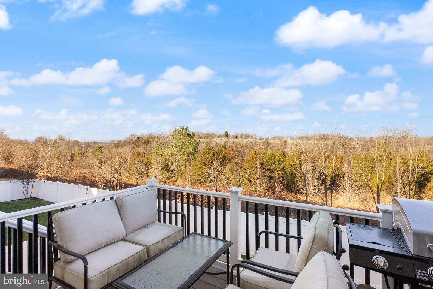 12021 LIVE OAK DR, CULPEPER, Virginia 22701, 4 Bedrooms Bedrooms, ,3 BathroomsBathrooms,Residential,For sale,12021 LIVE OAK DR,VACU2012374 MLS # VACU2012374