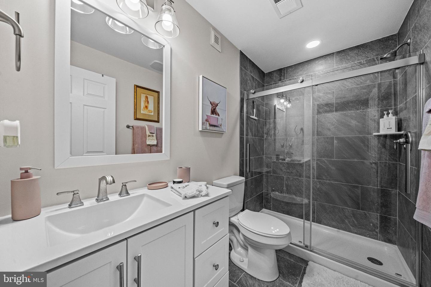 4137 FOXHAVEN DR, BEALETON, Virginia 22712, 4 Bedrooms Bedrooms, ,3 BathroomsBathrooms,Residential,For sale,4137 FOXHAVEN DR,VAFQ2020108 MLS # VAFQ2020108