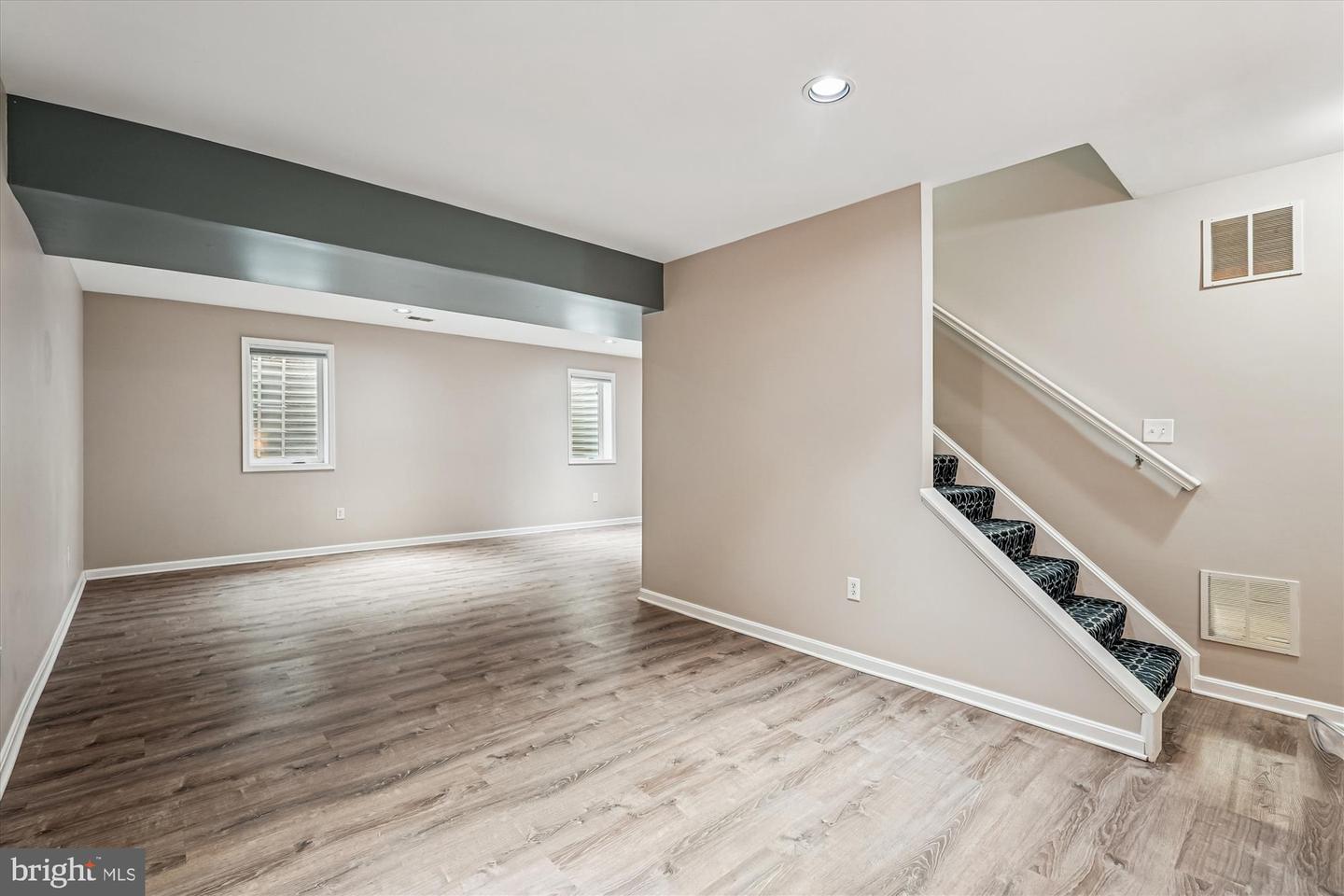 44211 PALLADIAN CT, ASHBURN, Virginia 20147, 5 Bedrooms Bedrooms, ,3 BathroomsBathrooms,Residential,For sale,44211 PALLADIAN CT,VALO2113840 MLS # VALO2113840