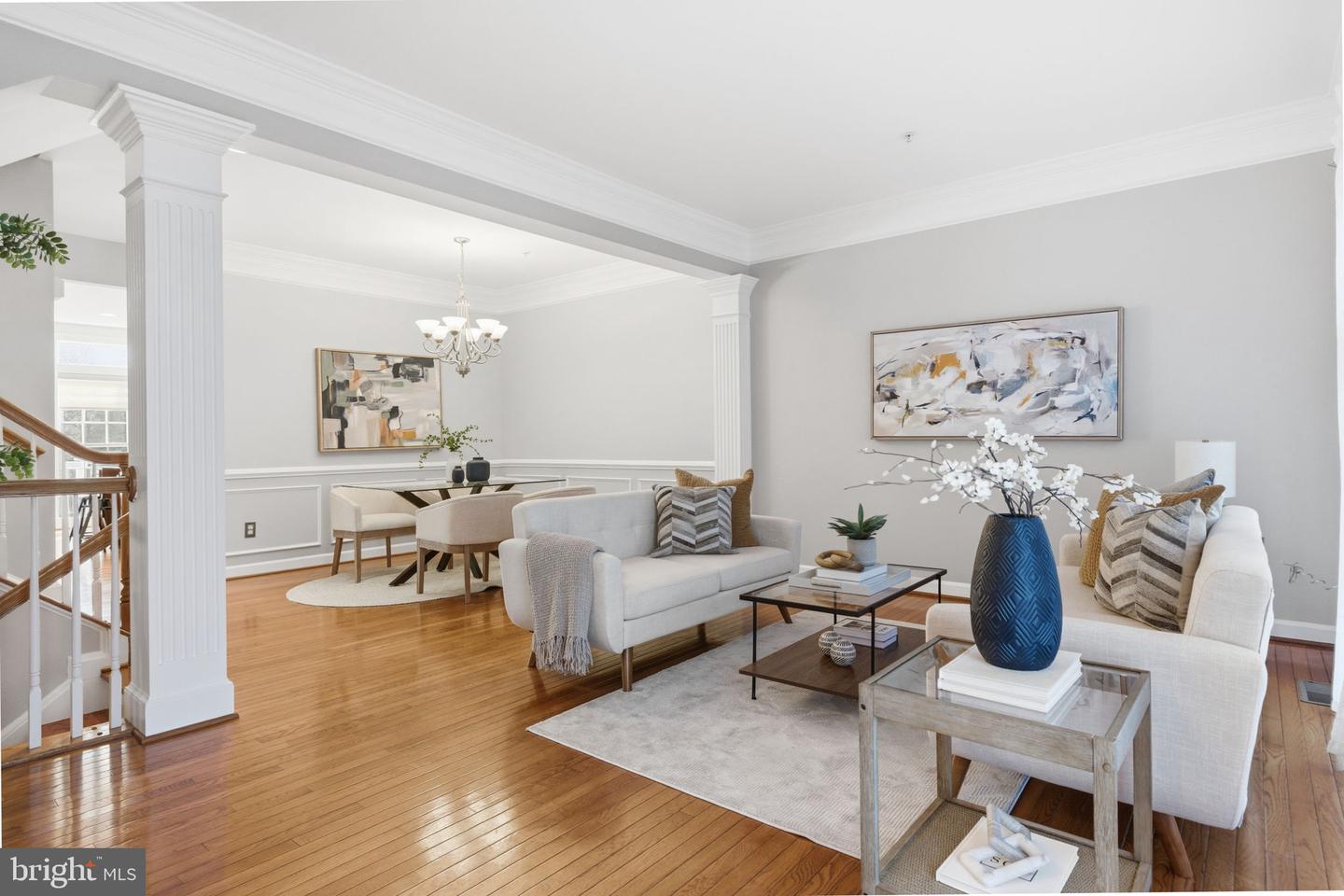 7996 RESERVE WAY, VIENNA, Virginia 22182, 4 Bedrooms Bedrooms, ,3 BathroomsBathrooms,Residential,For sale,7996 RESERVE WAY,VAFX2285462 MLS # VAFX2285462