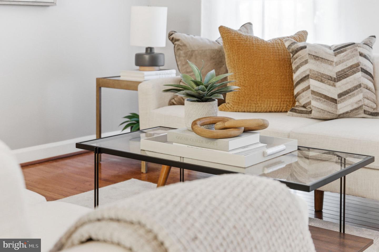 7996 RESERVE WAY, VIENNA, Virginia 22182, 4 Bedrooms Bedrooms, ,3 BathroomsBathrooms,Residential,For sale,7996 RESERVE WAY,VAFX2285462 MLS # VAFX2285462