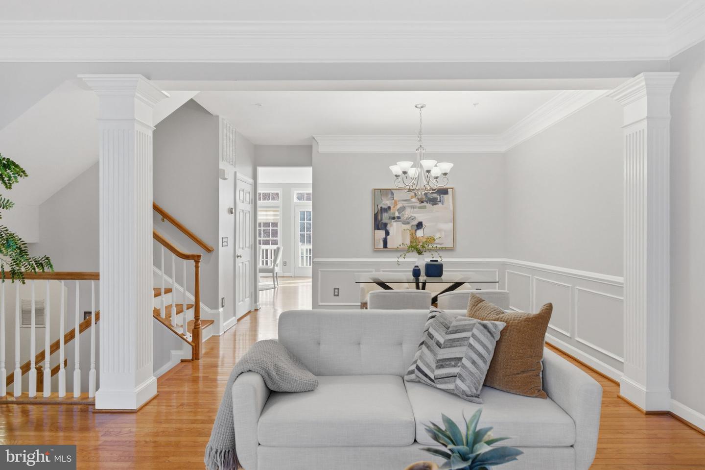 7996 RESERVE WAY, VIENNA, Virginia 22182, 4 Bedrooms Bedrooms, ,3 BathroomsBathrooms,Residential,For sale,7996 RESERVE WAY,VAFX2285462 MLS # VAFX2285462