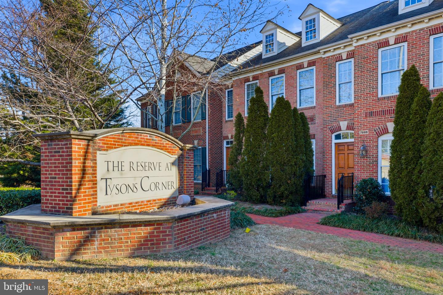 7996 RESERVE WAY, VIENNA, Virginia 22182, 4 Bedrooms Bedrooms, ,3 BathroomsBathrooms,Residential,For sale,7996 RESERVE WAY,VAFX2285462 MLS # VAFX2285462