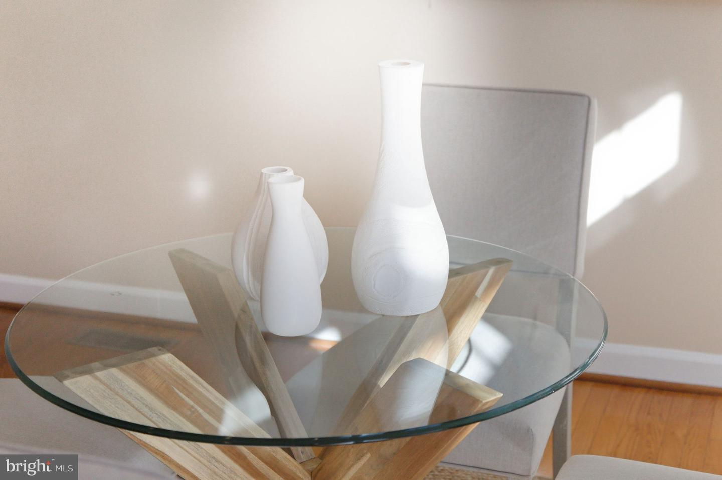 7996 RESERVE WAY, VIENNA, Virginia 22182, 4 Bedrooms Bedrooms, ,3 BathroomsBathrooms,Residential,For sale,7996 RESERVE WAY,VAFX2285462 MLS # VAFX2285462