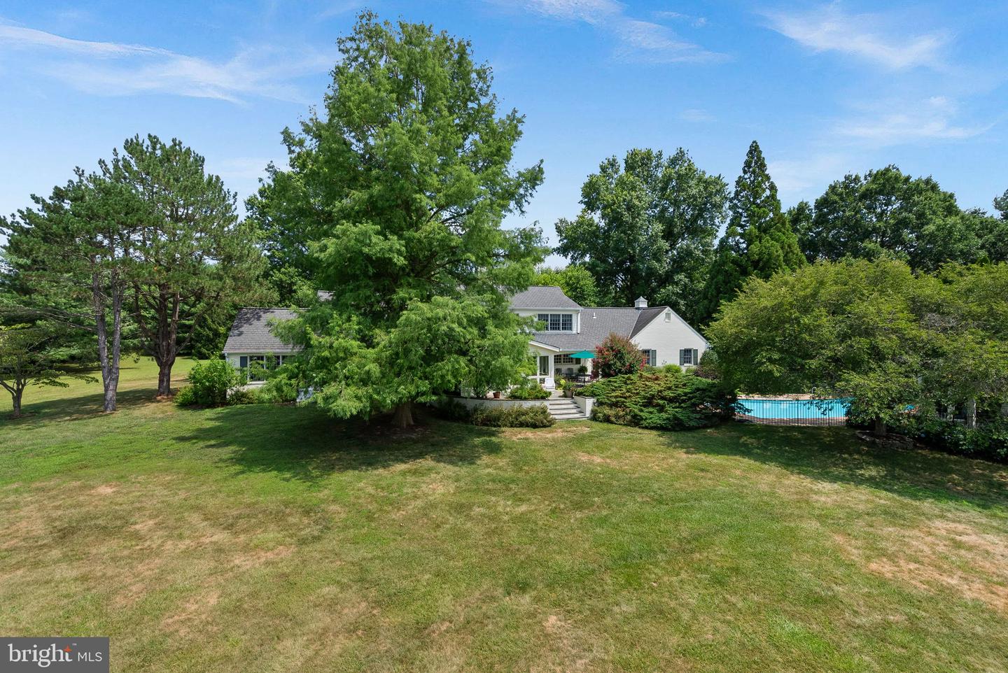 16309 HAMILTON STATION RD, WATERFORD, Virginia 20197, 3 Bedrooms Bedrooms, ,4 BathroomsBathrooms,Residential,For sale,16309 HAMILTON STATION RD,VALO2113880 MLS # VALO2113880