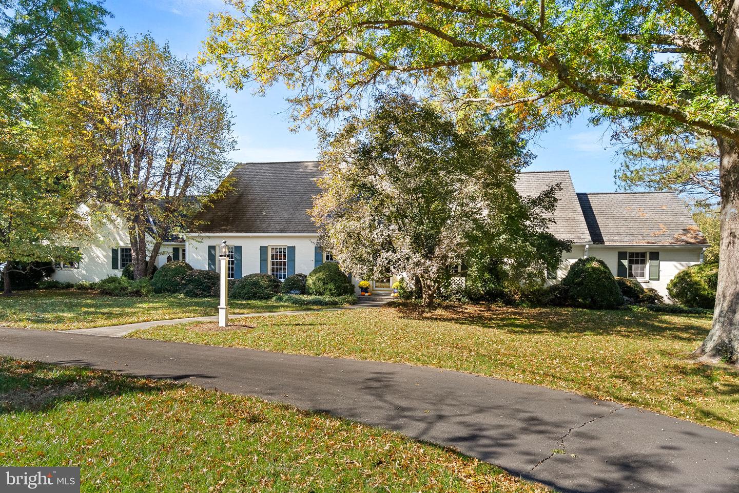 16309 HAMILTON STATION RD, WATERFORD, Virginia 20197, 3 Bedrooms Bedrooms, ,4 BathroomsBathrooms,Residential,For sale,16309 HAMILTON STATION RD,VALO2113880 MLS # VALO2113880