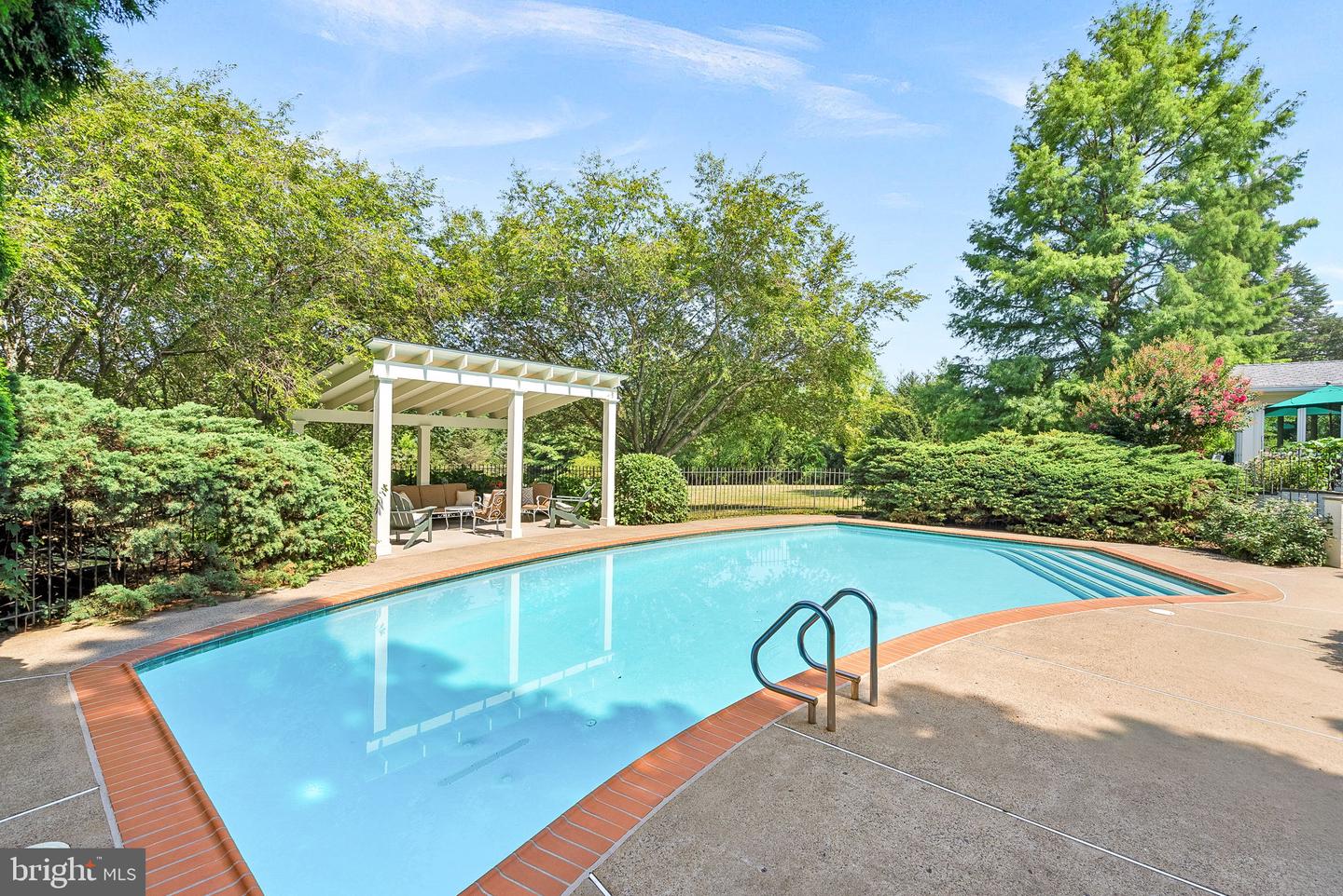 16309 HAMILTON STATION RD, WATERFORD, Virginia 20197, 3 Bedrooms Bedrooms, ,4 BathroomsBathrooms,Residential,For sale,16309 HAMILTON STATION RD,VALO2113880 MLS # VALO2113880