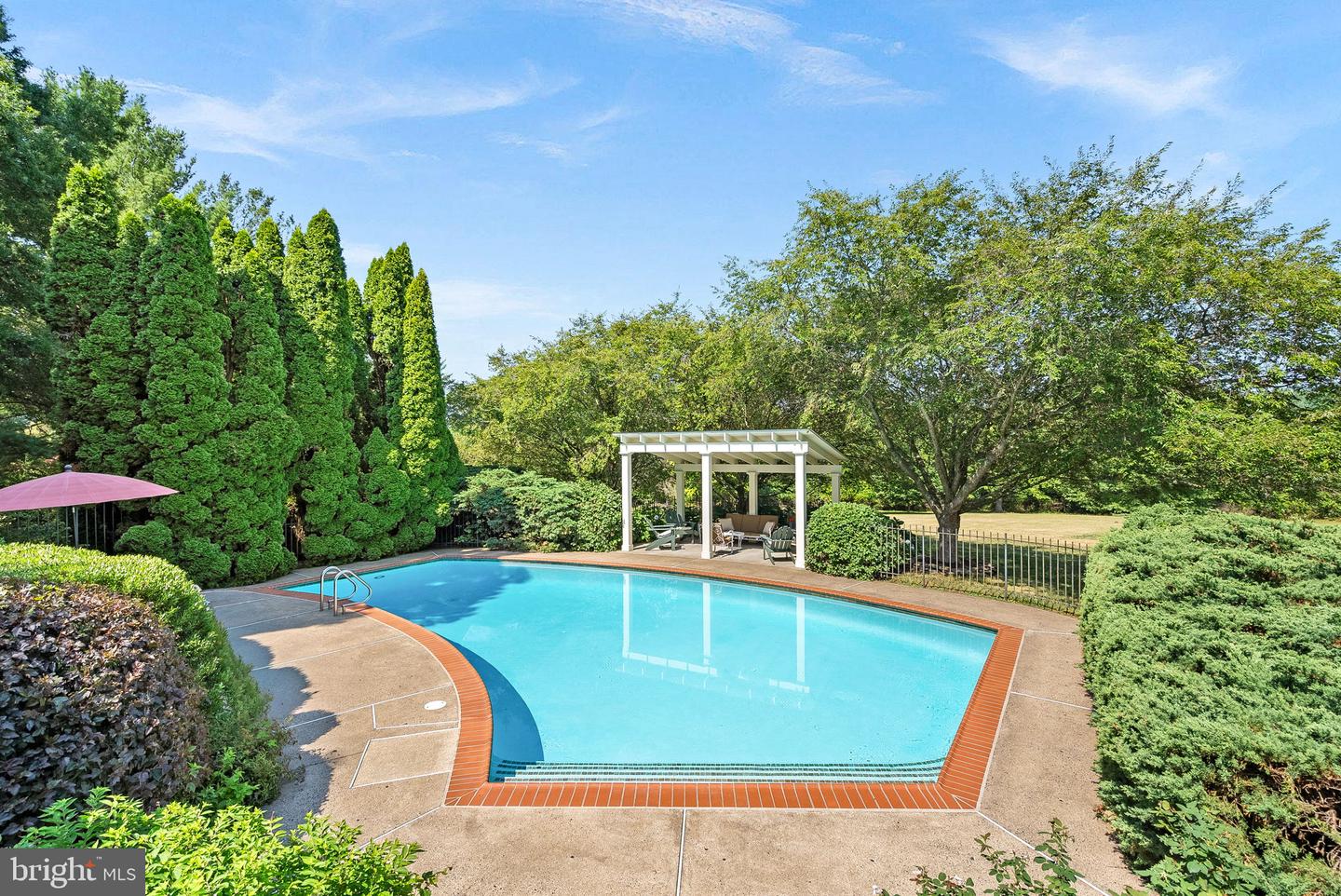 16309 HAMILTON STATION RD, WATERFORD, Virginia 20197, 3 Bedrooms Bedrooms, ,4 BathroomsBathrooms,Residential,For sale,16309 HAMILTON STATION RD,VALO2113880 MLS # VALO2113880