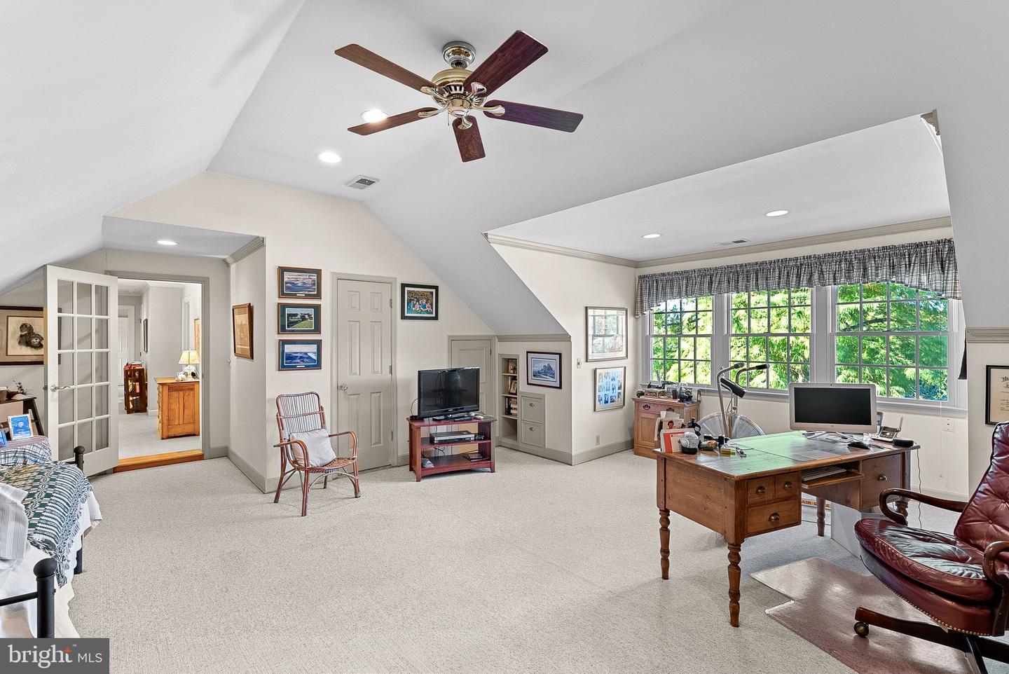 16309 HAMILTON STATION RD, WATERFORD, Virginia 20197, 3 Bedrooms Bedrooms, ,4 BathroomsBathrooms,Residential,For sale,16309 HAMILTON STATION RD,VALO2113880 MLS # VALO2113880