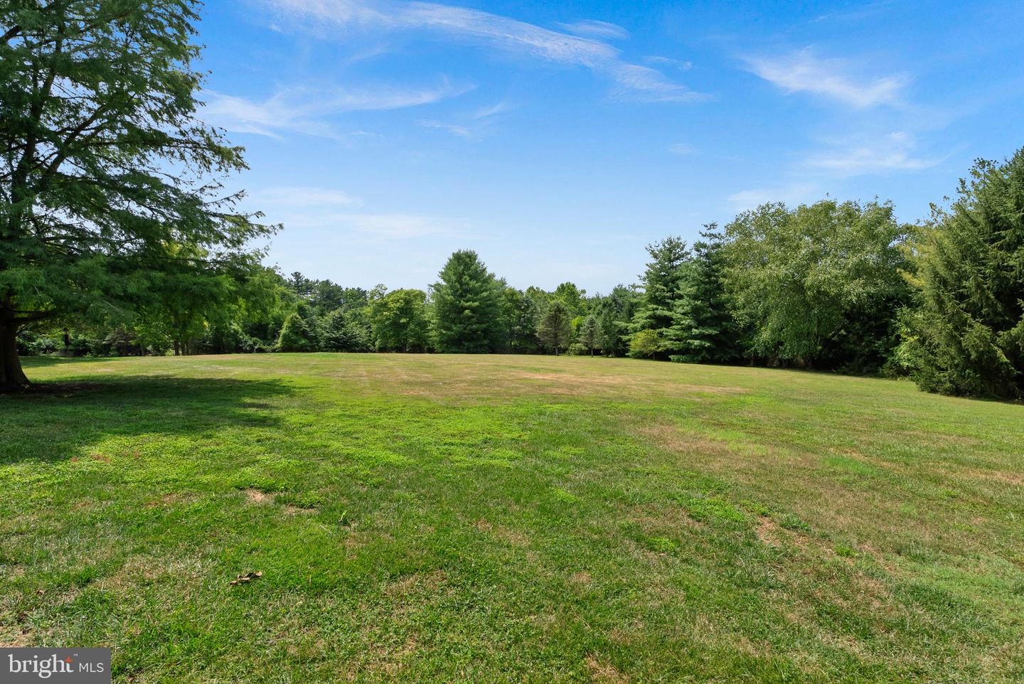 16309 HAMILTON STATION RD, WATERFORD, Virginia 20197, 3 Bedrooms Bedrooms, ,4 BathroomsBathrooms,Residential,For sale,16309 HAMILTON STATION RD,VALO2113880 MLS # VALO2113880