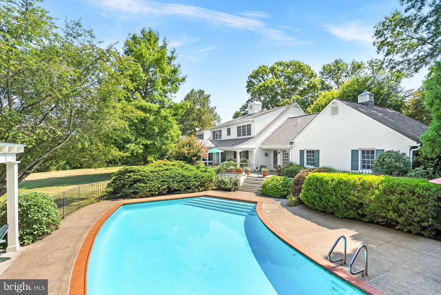 16309 HAMILTON STATION RD, WATERFORD, Virginia 20197, 3 Bedrooms Bedrooms, ,4 BathroomsBathrooms,Residential,For sale,16309 HAMILTON STATION RD,VALO2113880 MLS # VALO2113880