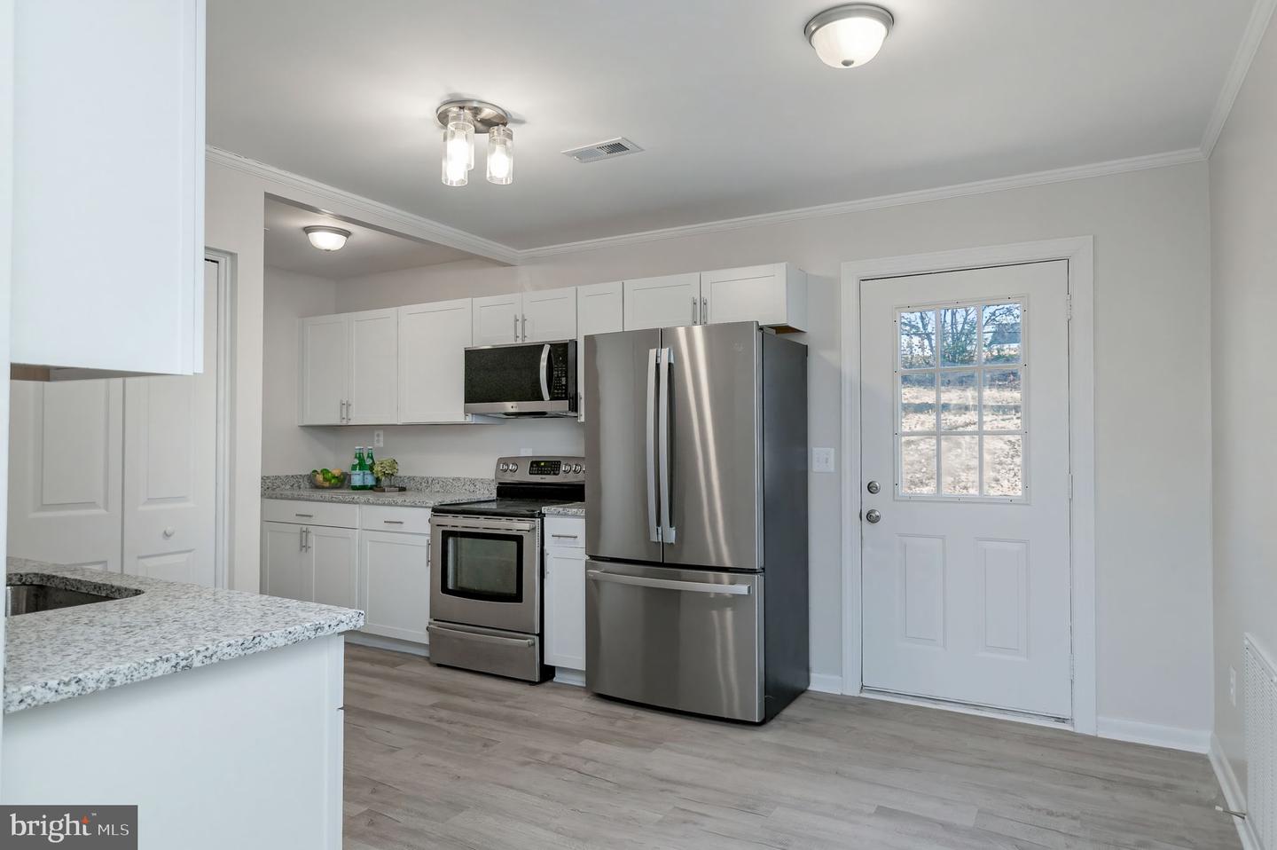 10 ROSEWOOD ST, FREDERICKSBURG, Virginia 22405, 3 Bedrooms Bedrooms, 5 Rooms Rooms,1 BathroomBathrooms,Residential,For sale,10 ROSEWOOD ST,VAST2045226 MLS # VAST2045226