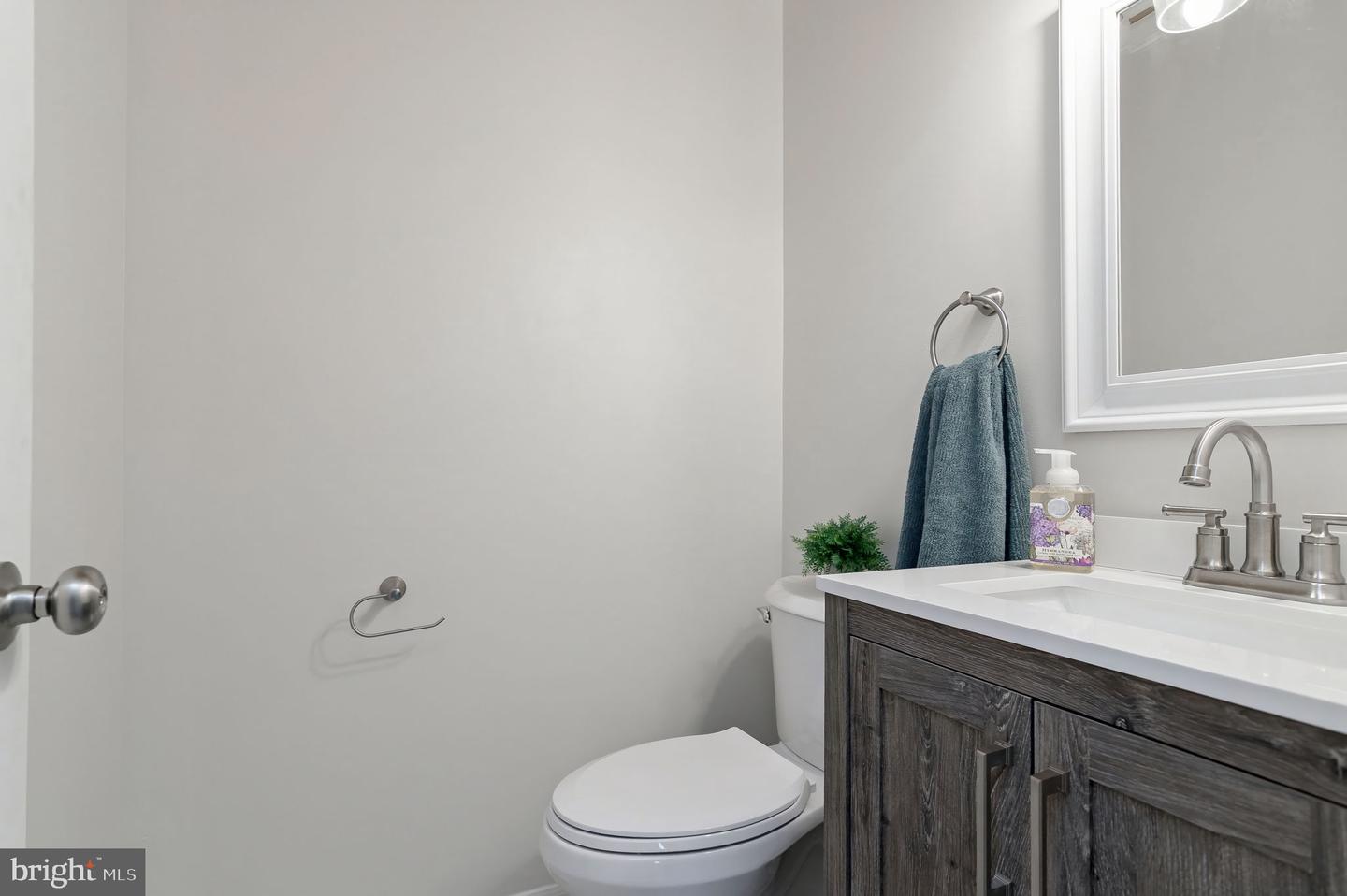 10 ROSEWOOD ST, FREDERICKSBURG, Virginia 22405, 3 Bedrooms Bedrooms, 5 Rooms Rooms,1 BathroomBathrooms,Residential,For sale,10 ROSEWOOD ST,VAST2045226 MLS # VAST2045226