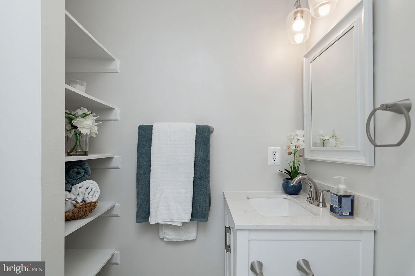 10 ROSEWOOD ST, FREDERICKSBURG, Virginia 22405, 3 Bedrooms Bedrooms, 5 Rooms Rooms,1 BathroomBathrooms,Residential,For sale,10 ROSEWOOD ST,VAST2045226 MLS # VAST2045226