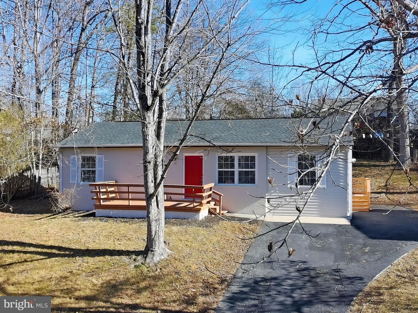 10 ROSEWOOD ST, FREDERICKSBURG, Virginia 22405, 3 Bedrooms Bedrooms, 5 Rooms Rooms,1 BathroomBathrooms,Residential,For sale,10 ROSEWOOD ST,VAST2045226 MLS # VAST2045226