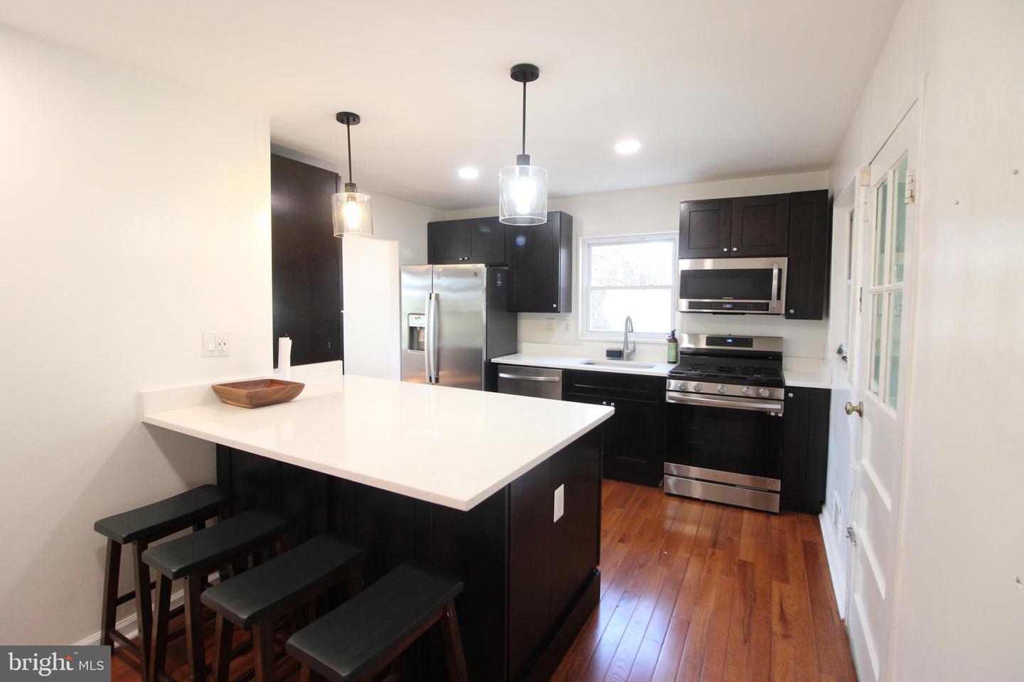 4009 TANEY AVE, ALEXANDRIA, Virginia 22304, 3 Bedrooms Bedrooms, ,2 BathroomsBathrooms,Residential,For sale,4009 TANEY AVE,VAAX2053094 MLS # VAAX2053094