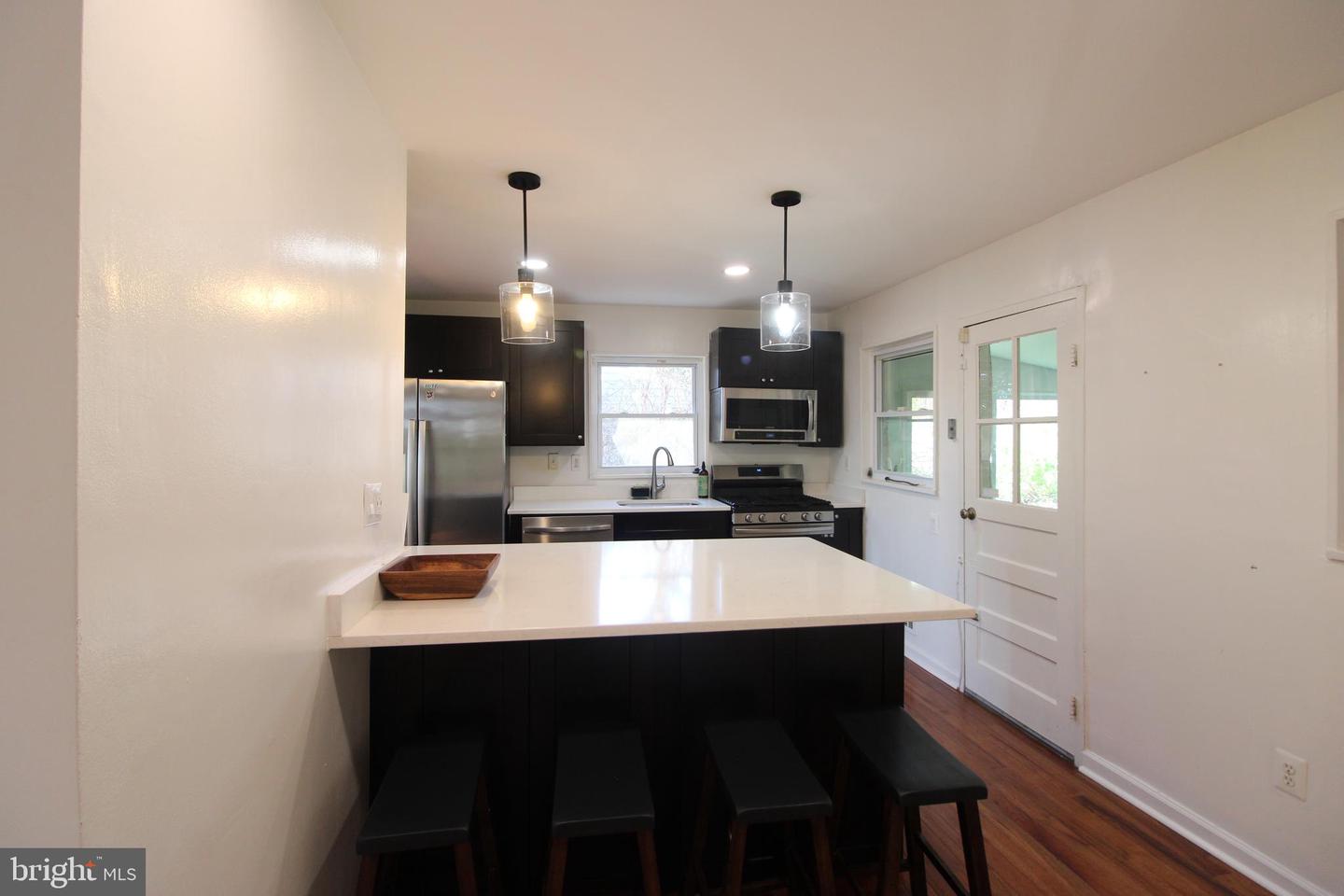 4009 TANEY AVE, ALEXANDRIA, Virginia 22304, 3 Bedrooms Bedrooms, ,2 BathroomsBathrooms,Residential,For sale,4009 TANEY AVE,VAAX2053094 MLS # VAAX2053094