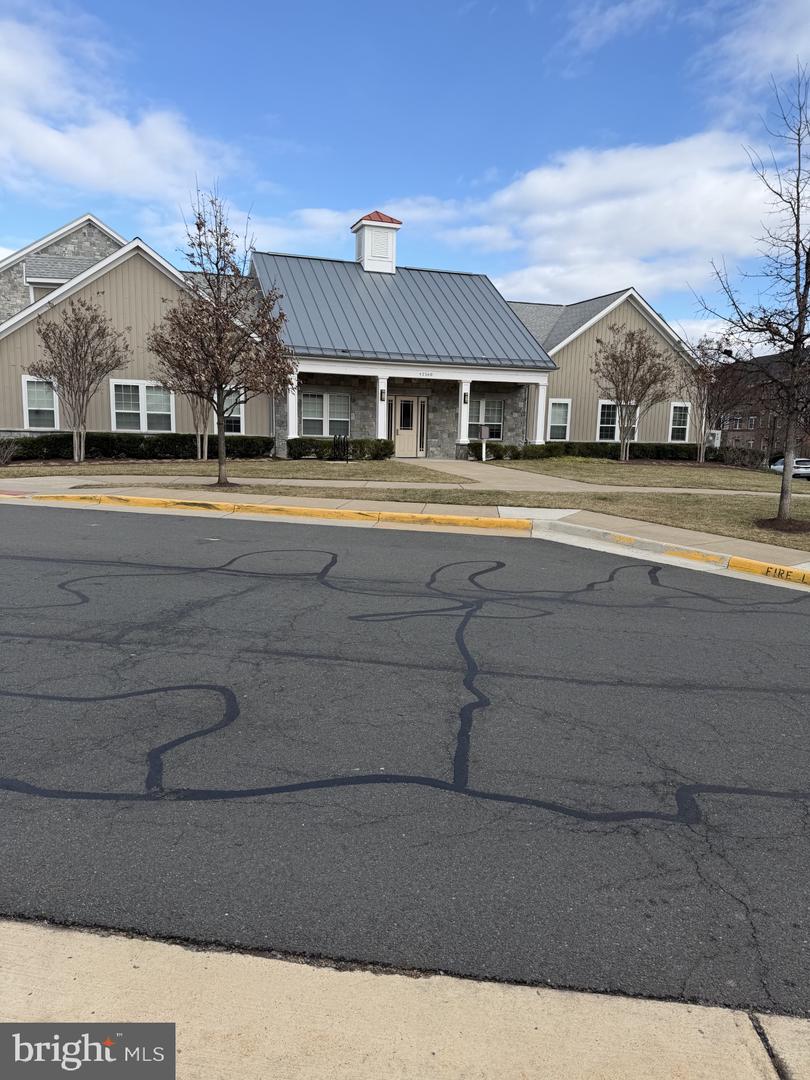 24729 MONK MEADOWS TER, STERLING, Virginia 20166, 3 Bedrooms Bedrooms, ,2 BathroomsBathrooms,Residential,For sale,24729 MONK MEADOWS TER,VALO2113892 MLS # VALO2113892